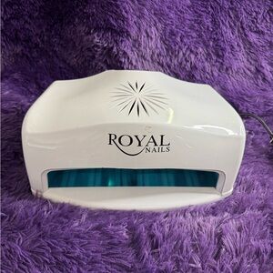 White Nail Dryer